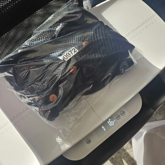 Vintage Lizwear Chunky Cable Knit Sweater Vest Black 90s Preppy Cottagecore M - Picture 6 of 6